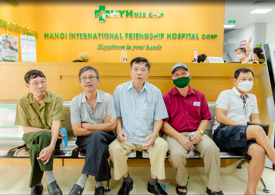 khám bệnh nhân chất độc da cam 01